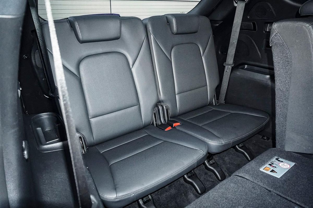 2018 Hyundai Santa Fe Highlander DM5 Series II