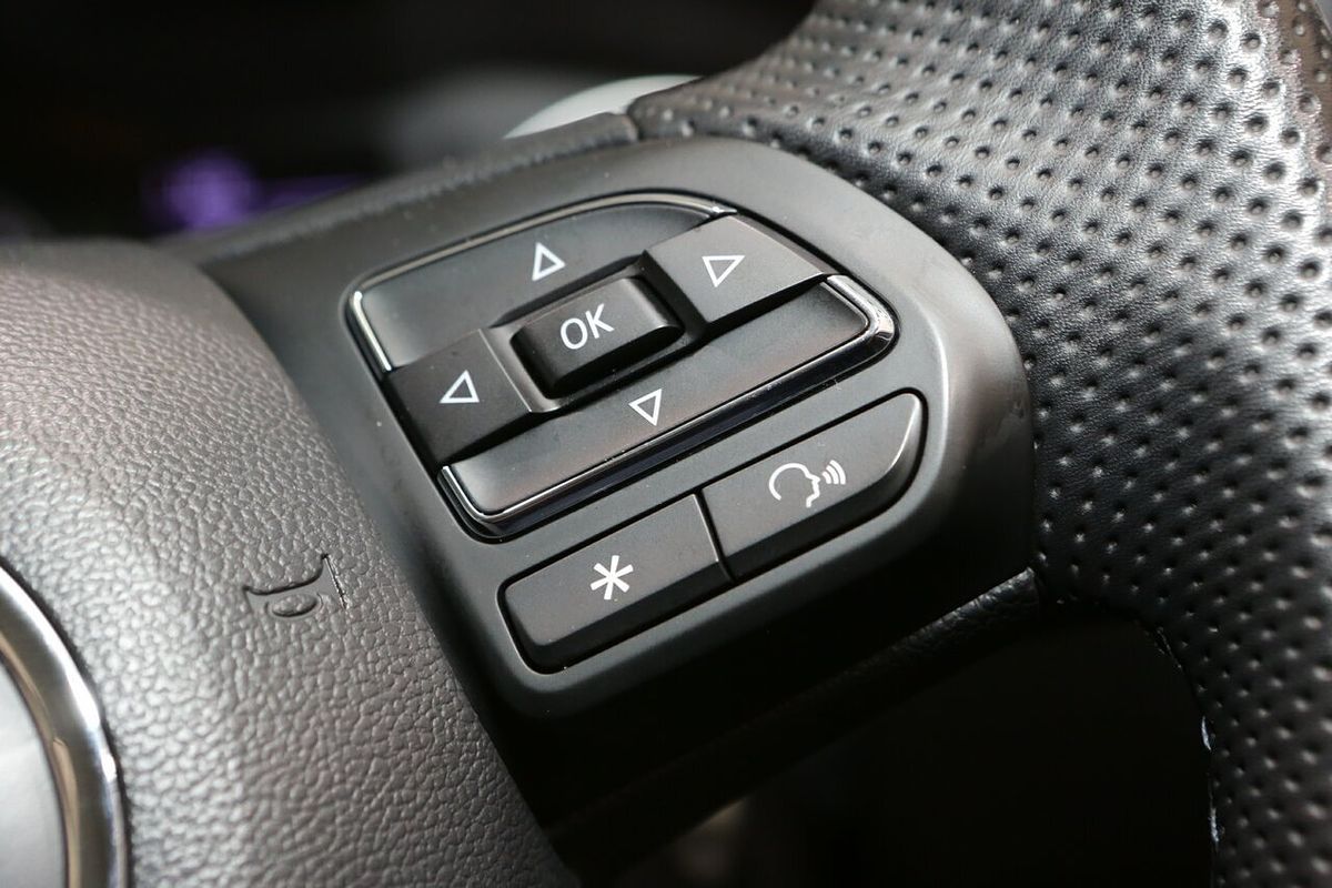 2024 MG ZS Excite AZS1
