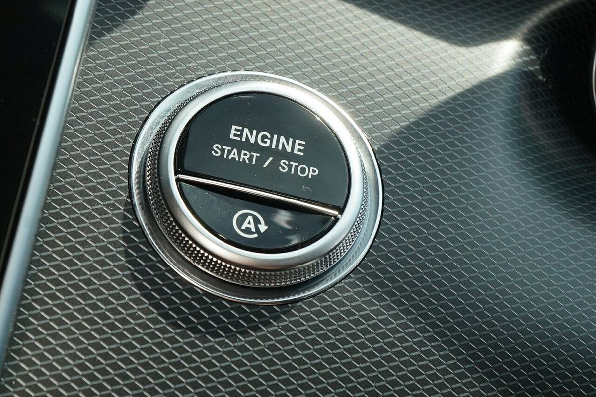 2022 Mercedes-Benz C-Class C200 W206