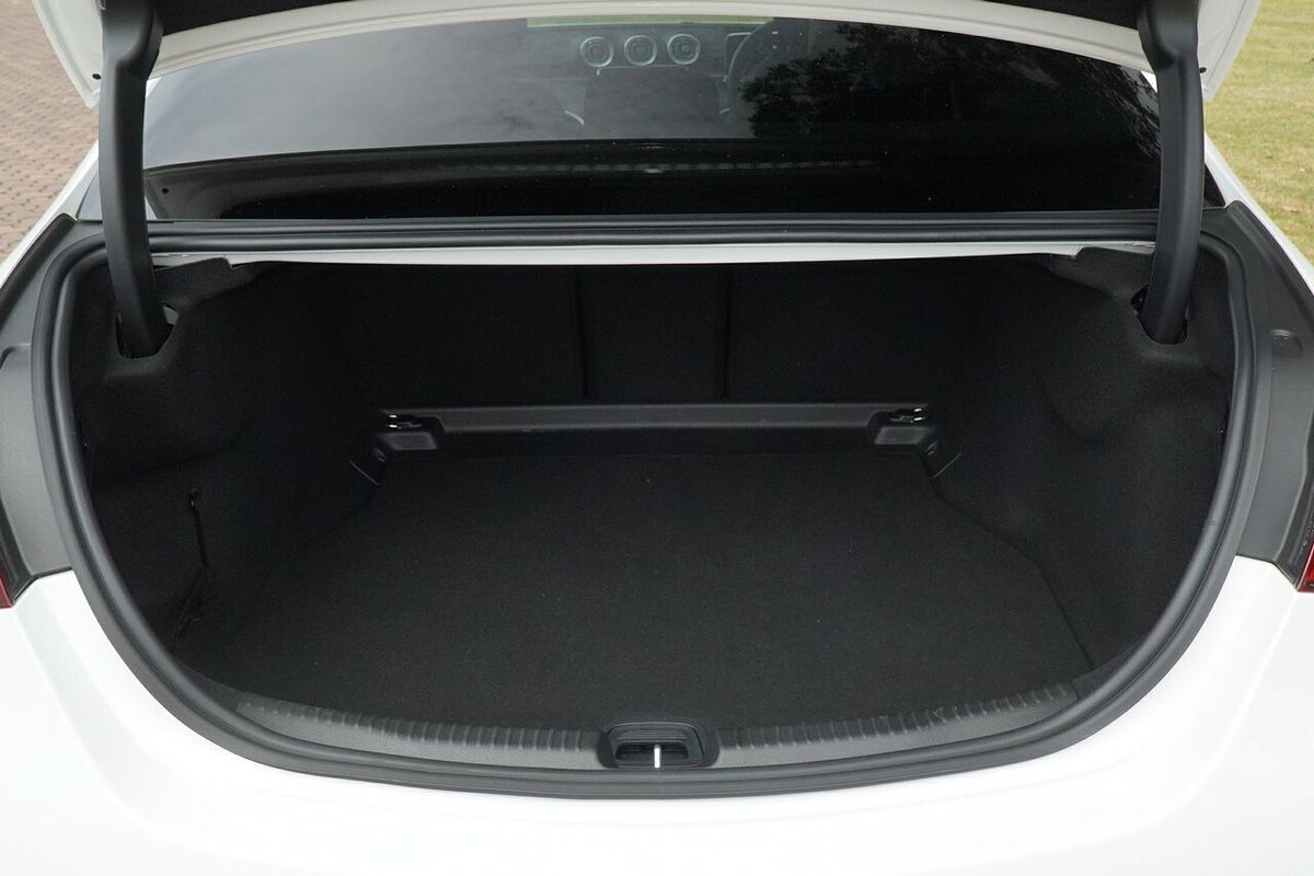 2022 Mercedes-Benz C-Class C300 W206
