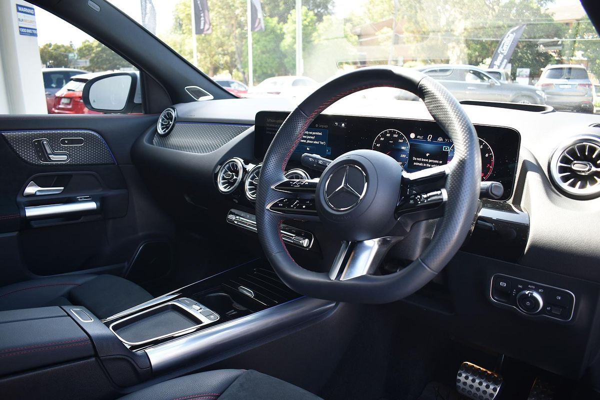 2024 Mercedes-Benz GLA-Class GLA200 H247