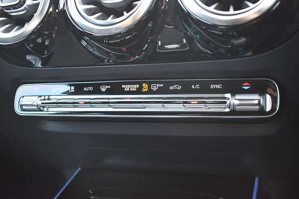 2024 Mercedes-Benz GLA-Class GLA200 H247