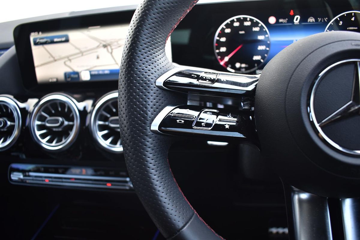 2024 Mercedes-Benz GLA-Class GLA200 H247