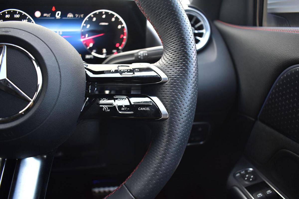 2024 Mercedes-Benz GLA-Class GLA200 H247