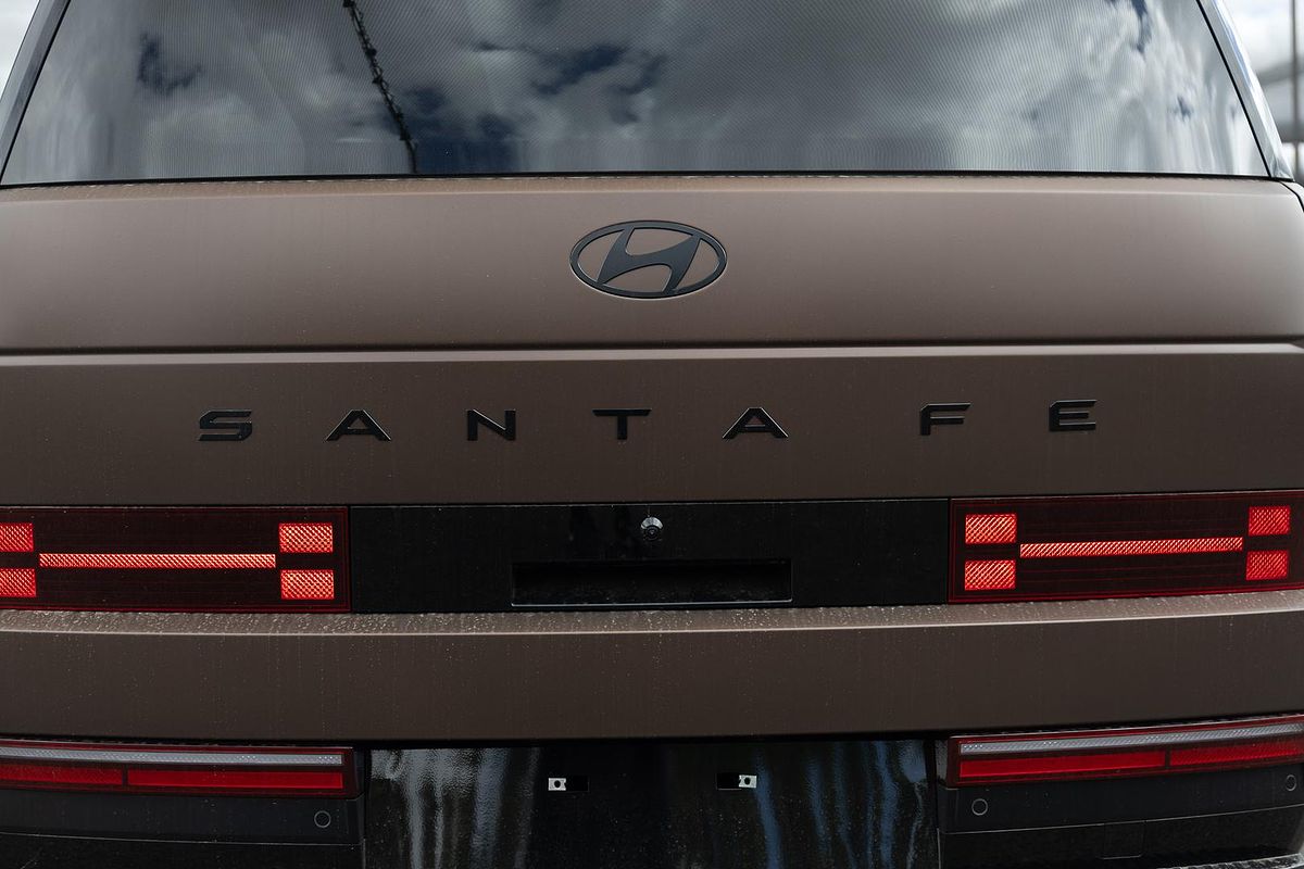 2025 Hyundai Santa Fe Hybrid Calligraphy MX5.V2