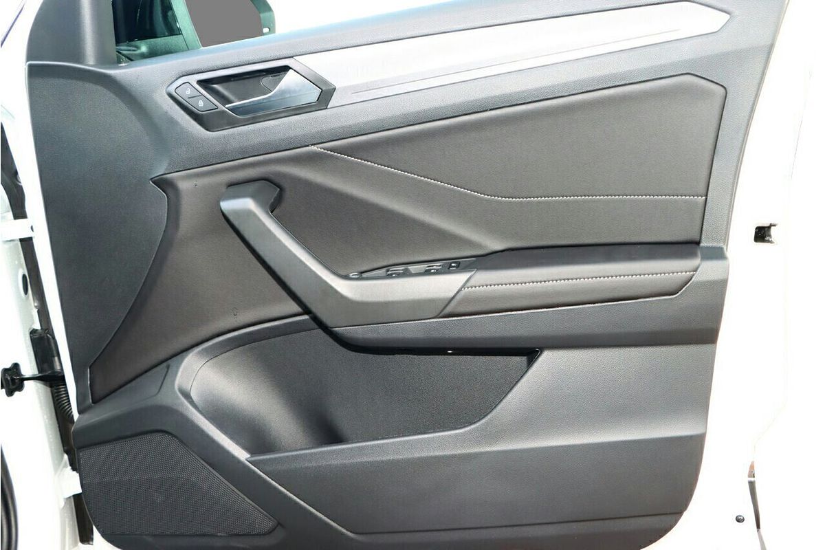 2025 Volkswagen T-Roc 110TSI Style D11