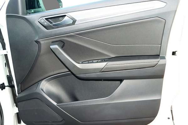 2025 Volkswagen T-Roc 110TSI Style D11