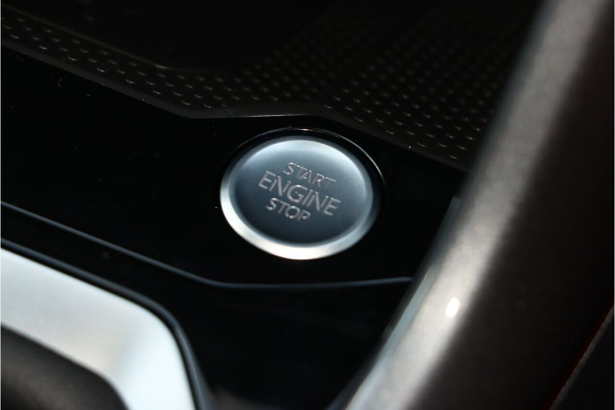 2025 Volkswagen T-Roc 110TSI Style D11