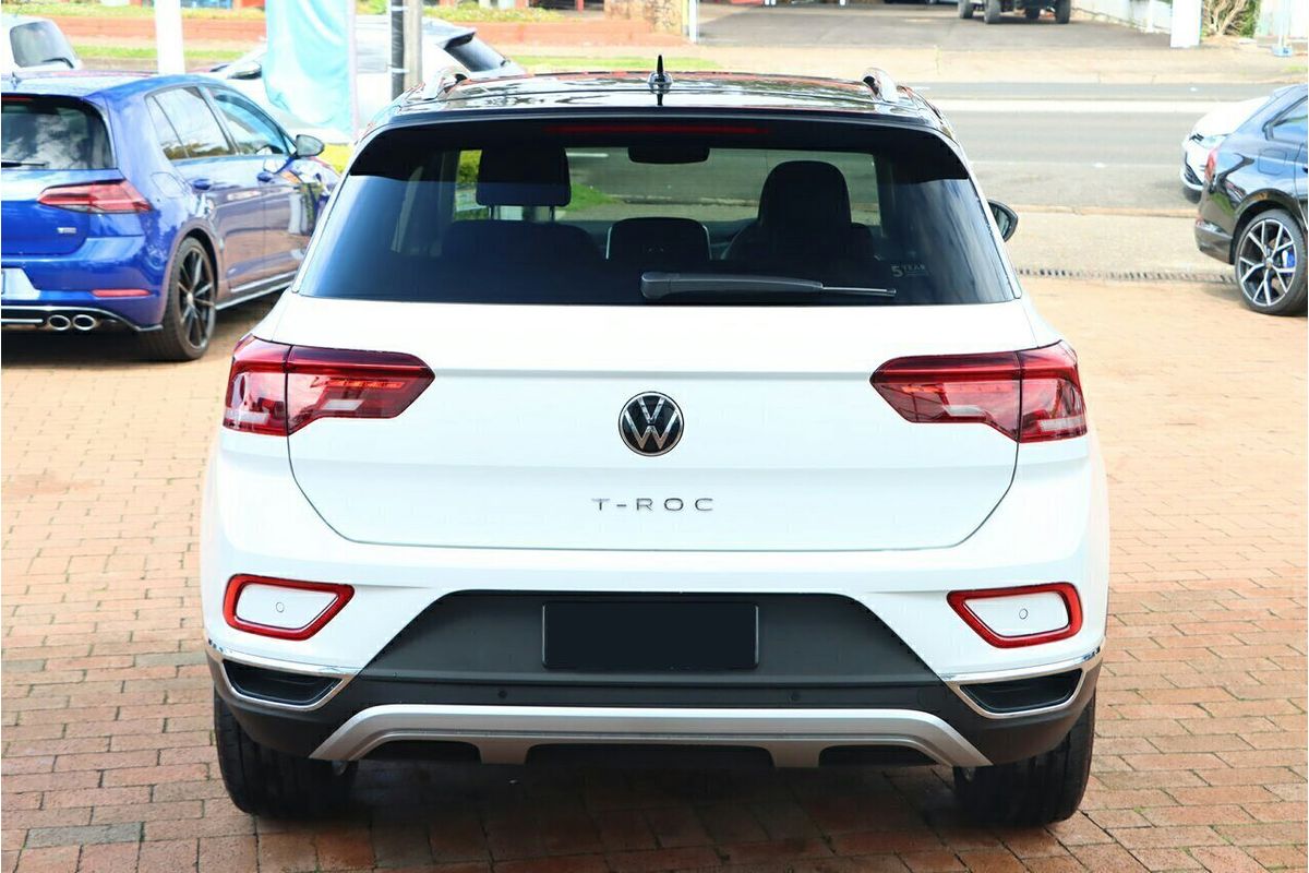 2025 Volkswagen T-Roc 110TSI Style D11