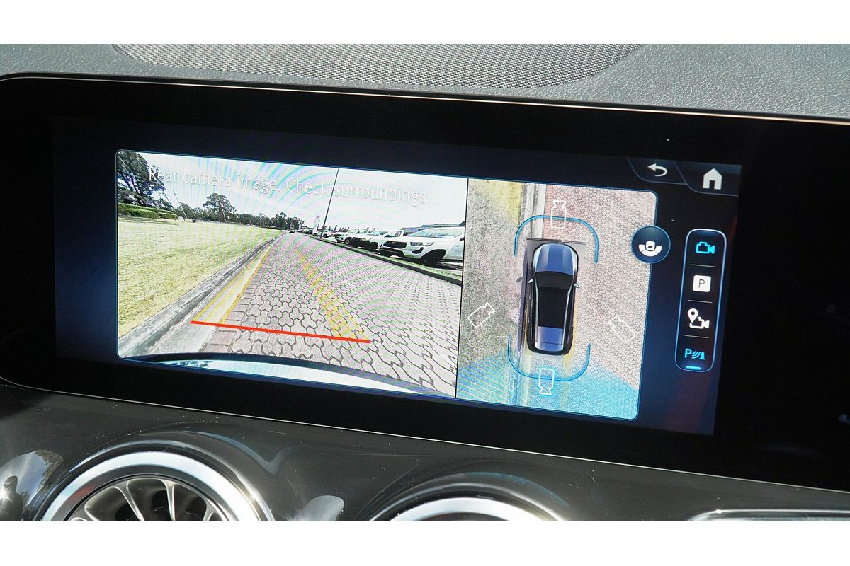 2025 Mercedes-Benz GLB-Class GLB200 X247