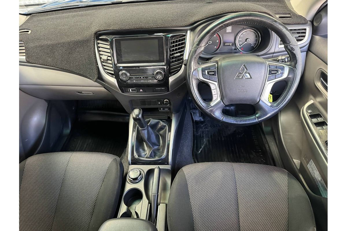 2017 Mitsubishi Triton GLS MQ 4X4