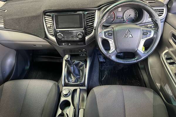 2017 Mitsubishi Triton GLS MQ 4X4