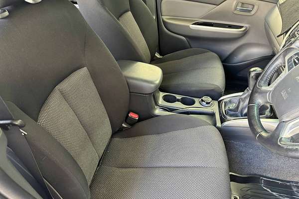 2017 Mitsubishi Triton GLS MQ 4X4