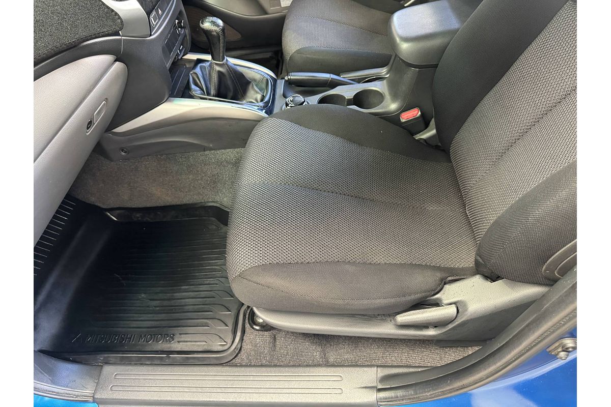 2017 Mitsubishi Triton GLS MQ 4X4