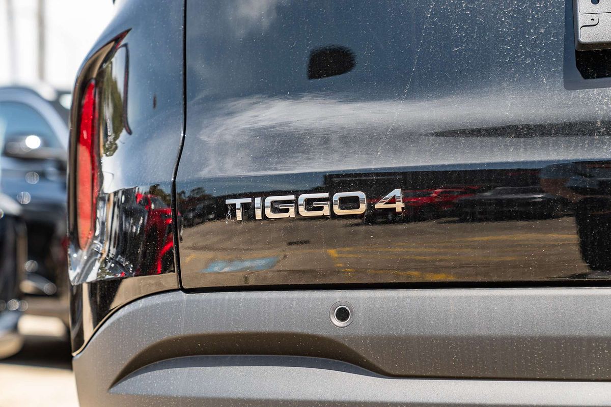 2025 Chery Tiggo 4 Hybrid Urban