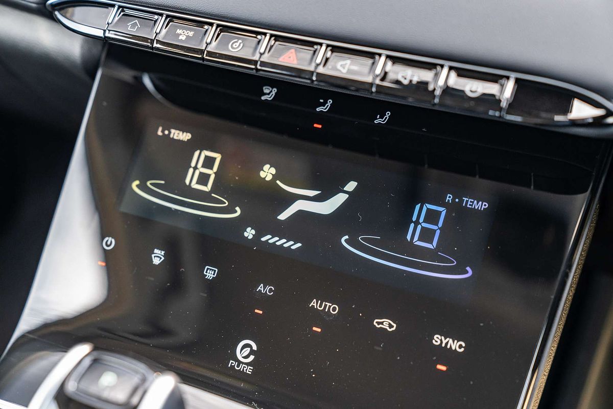 2025 Chery Tiggo 4 Hybrid Urban