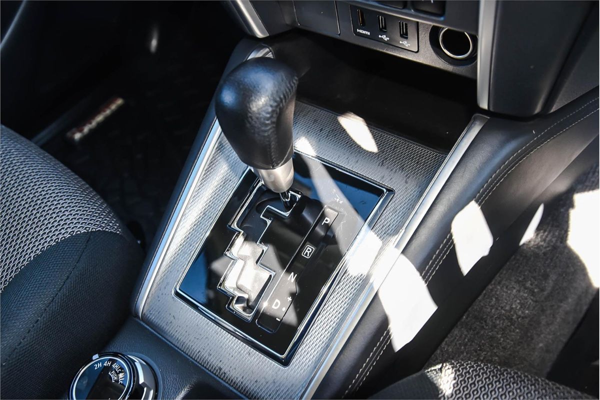 2021 Mitsubishi Triton GLS MR 4X4