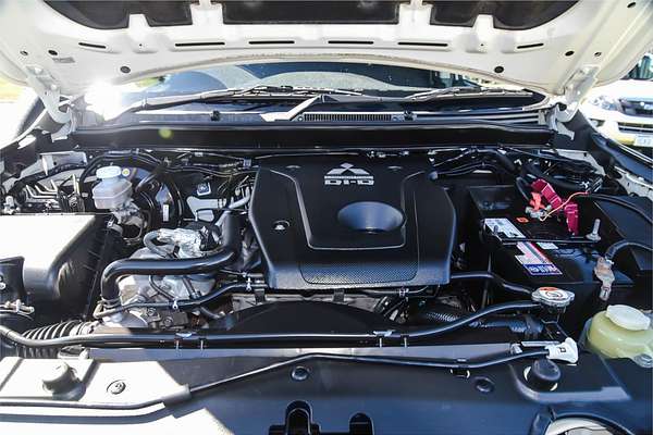 2021 Mitsubishi Triton GLS MR 4X4