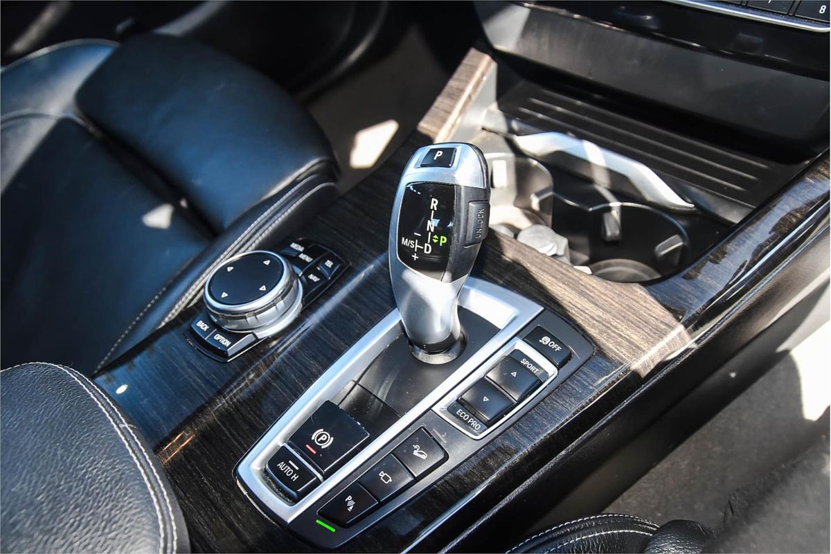 2015 BMW X3 xDrive20d F25 LCI