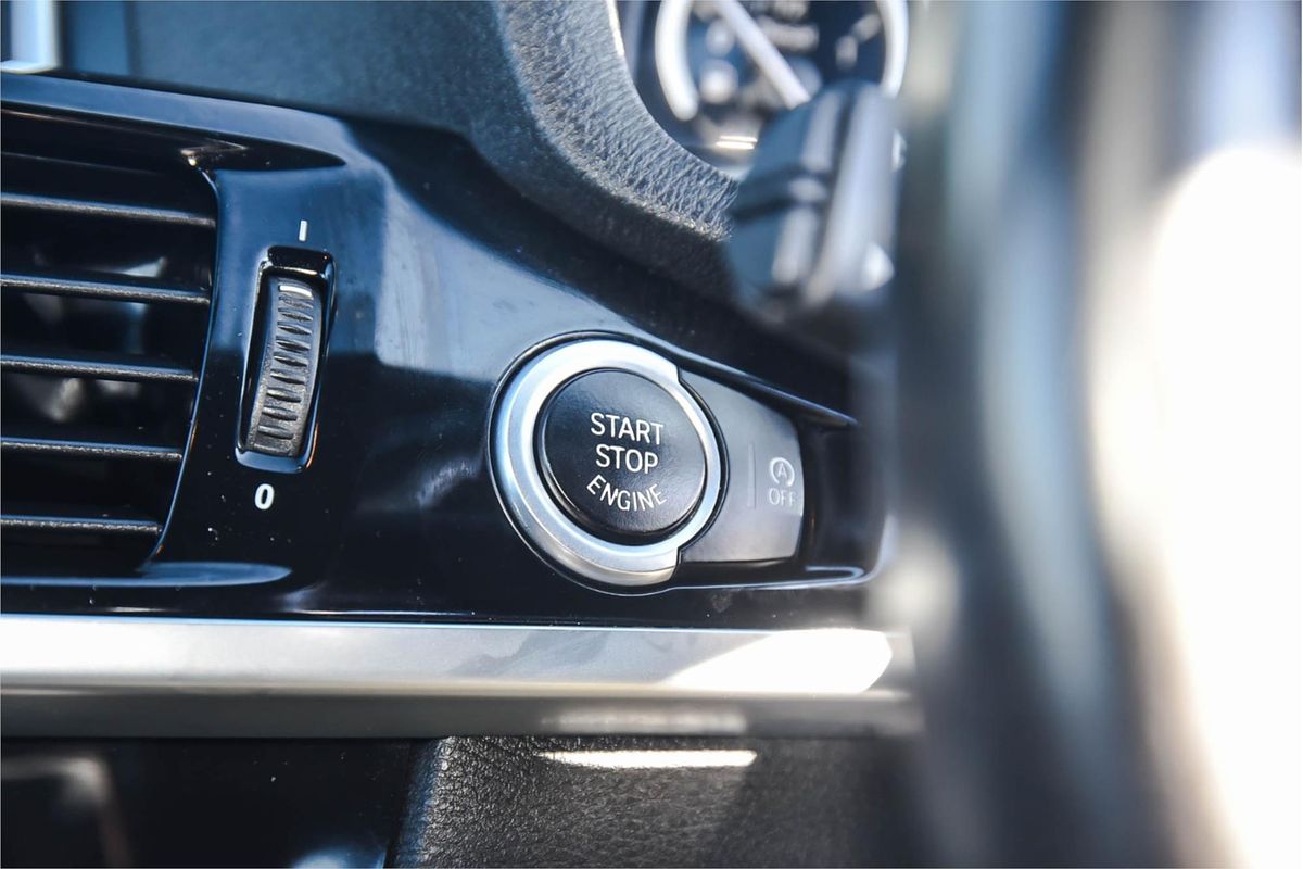 2015 BMW X3 xDrive20d F25 LCI