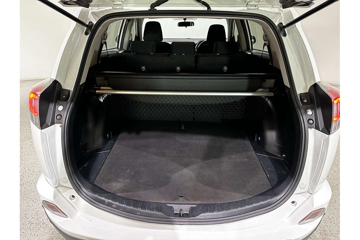 2017 Toyota RAV4 GX ASA44R