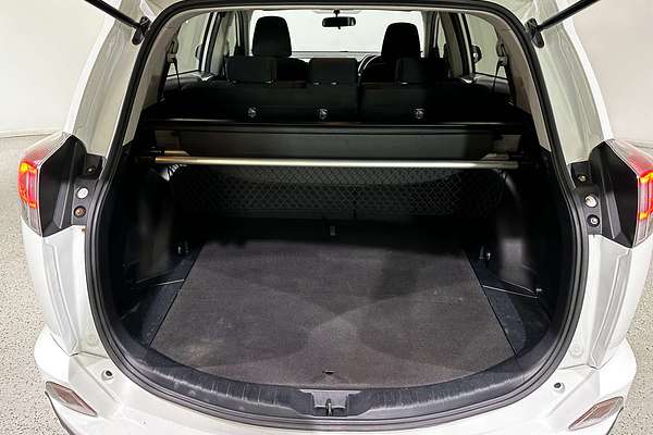 2017 Toyota RAV4 GX ASA44R