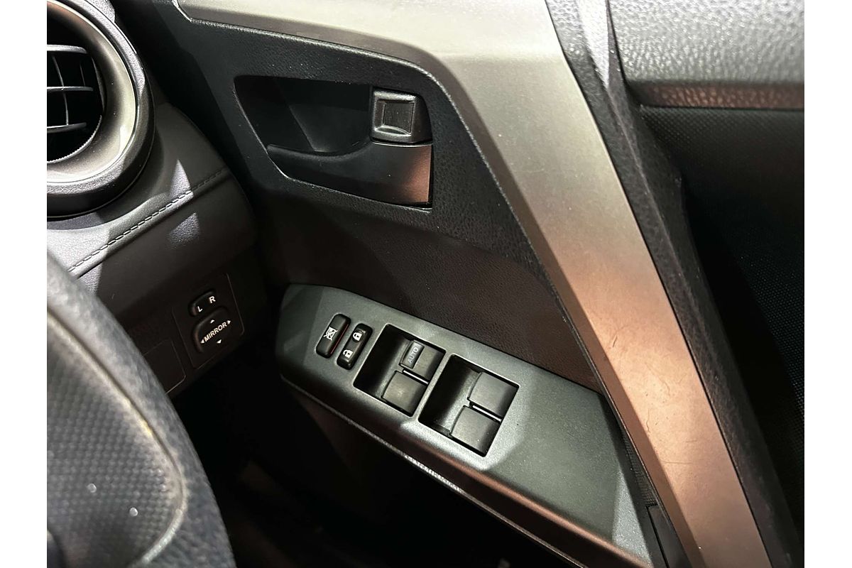 2017 Toyota RAV4 GX ASA44R