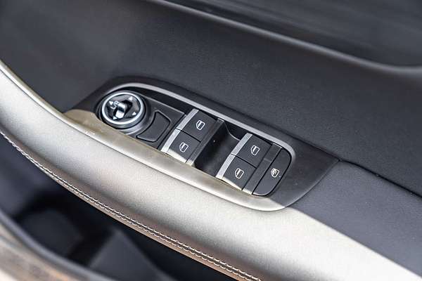 2025 Chery Tiggo 4 Hybrid Urban