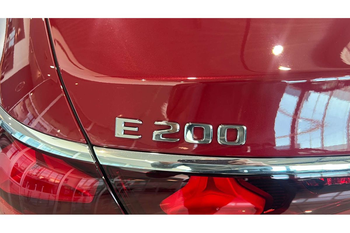 2025 Mercedes-Benz E-Class E200 W214