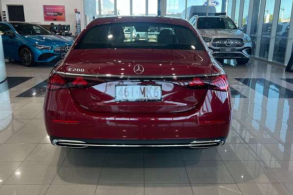 2025 Mercedes-Benz E-Class E200 W214