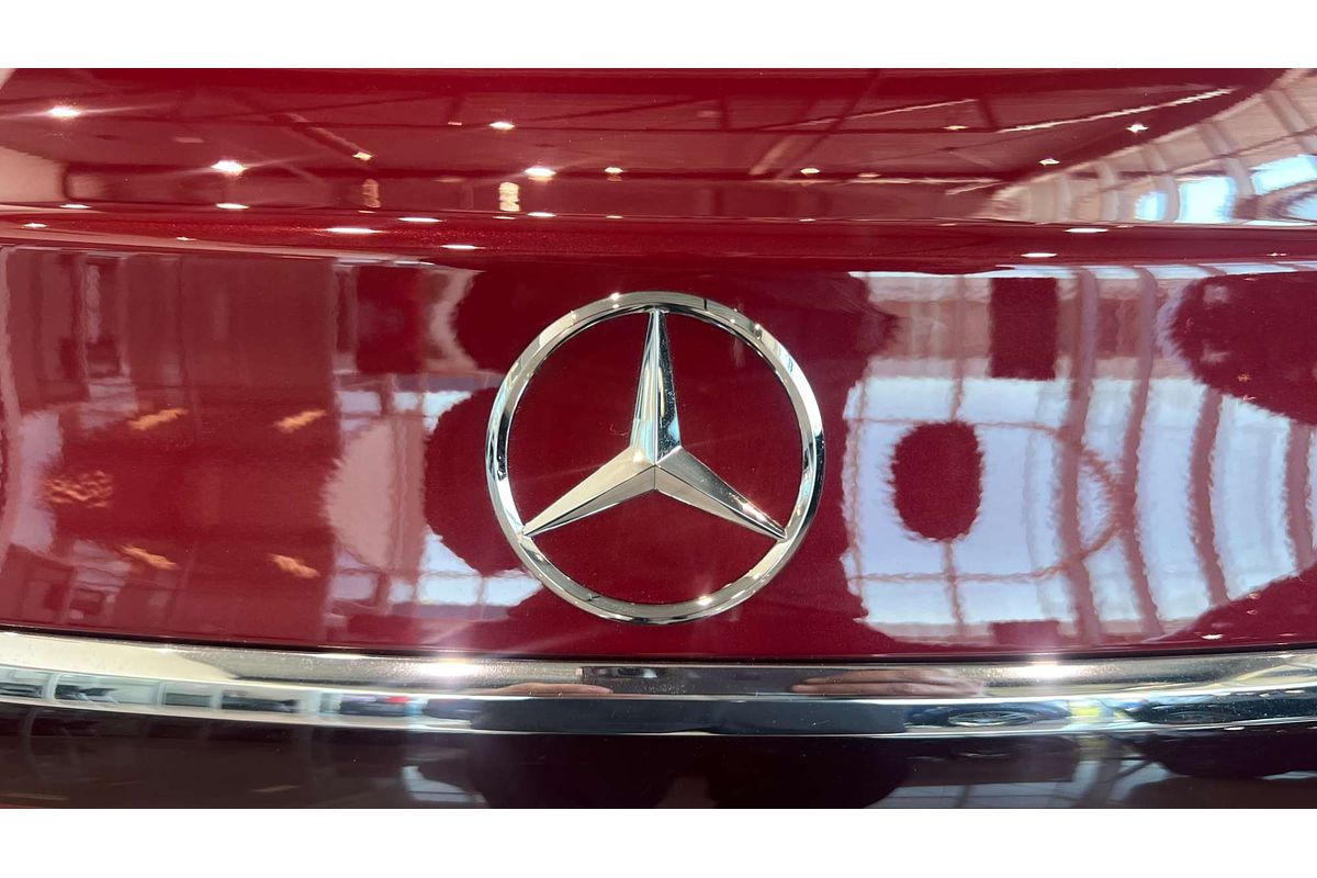 2025 Mercedes-Benz E-Class E200 W214