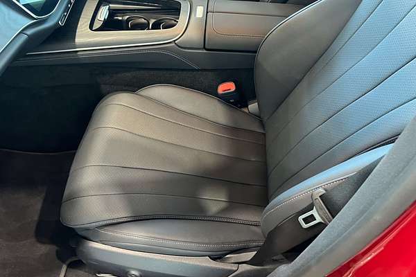 2025 Mercedes-Benz E-Class E200 W214