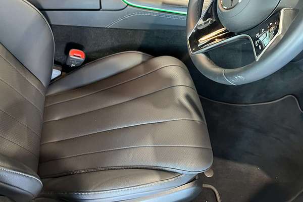 2025 Mercedes-Benz E-Class E200 W214
