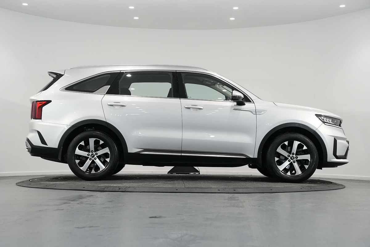 2022 Kia Sorento Sport MQ4