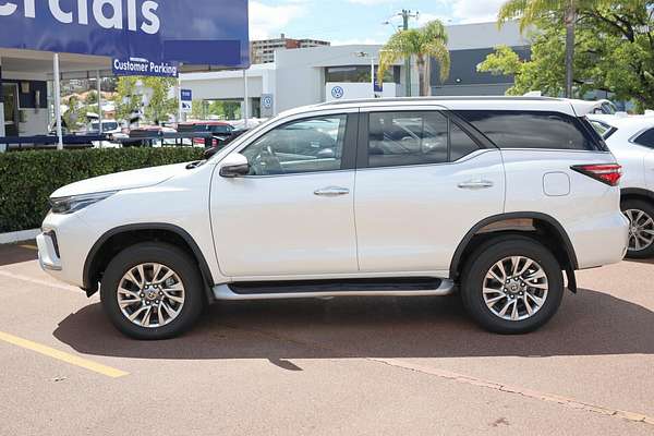 2022 Toyota Fortuner Crusade GUN156R