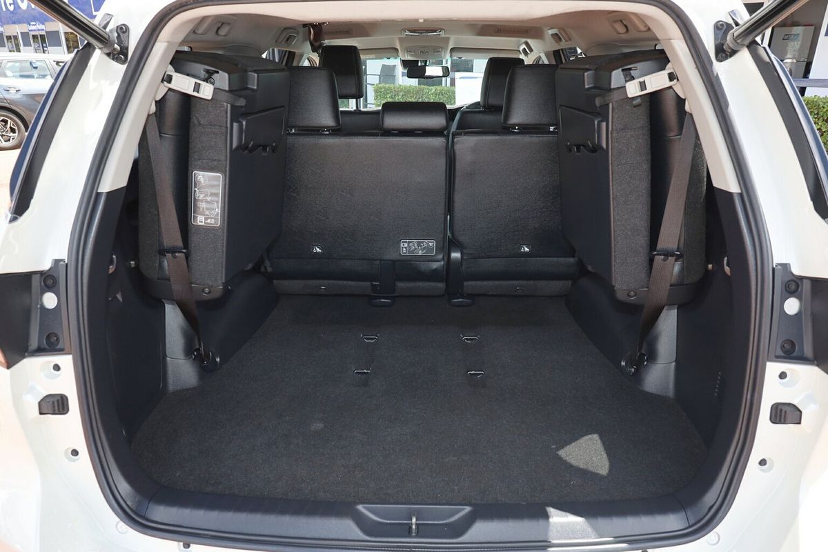 2022 Toyota Fortuner Crusade GUN156R