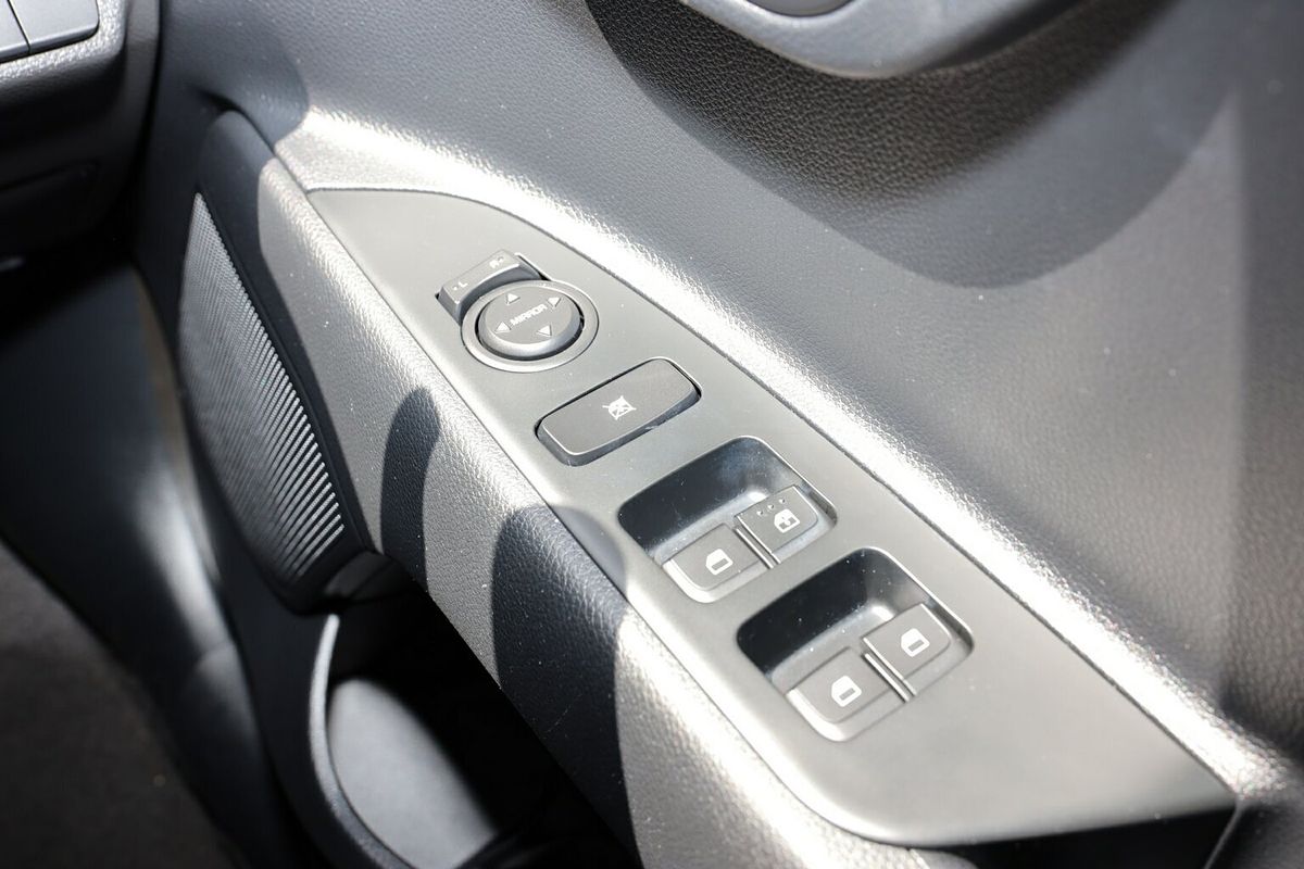 2021 Kia Stonic S YB