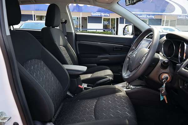 2023 Mitsubishi ASX ES XD