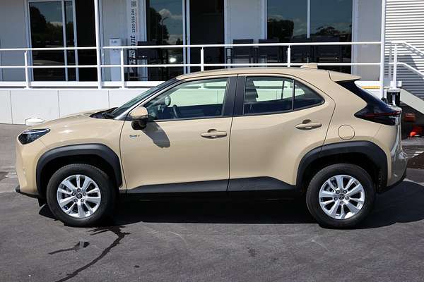 2024 Toyota Yaris Cross GX MXPJ10R