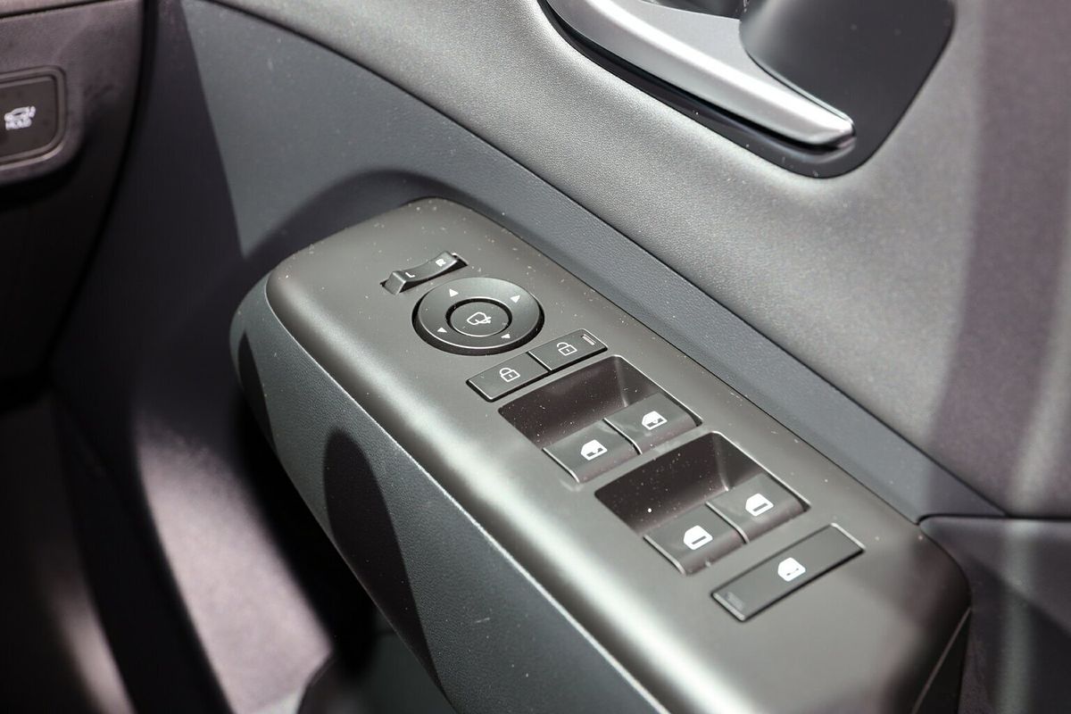 2025 Hyundai Kona Premium SX2.V2