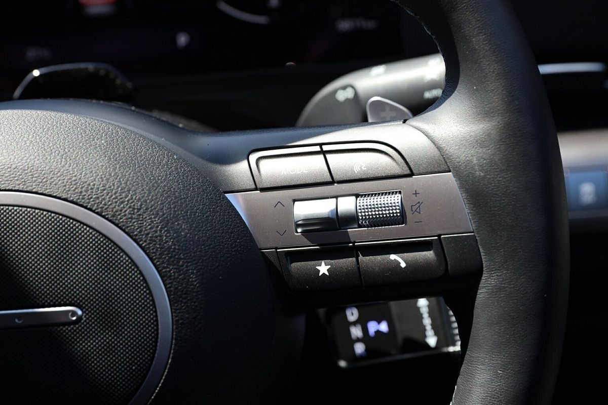2025 Hyundai Kona Premium SX2.V2