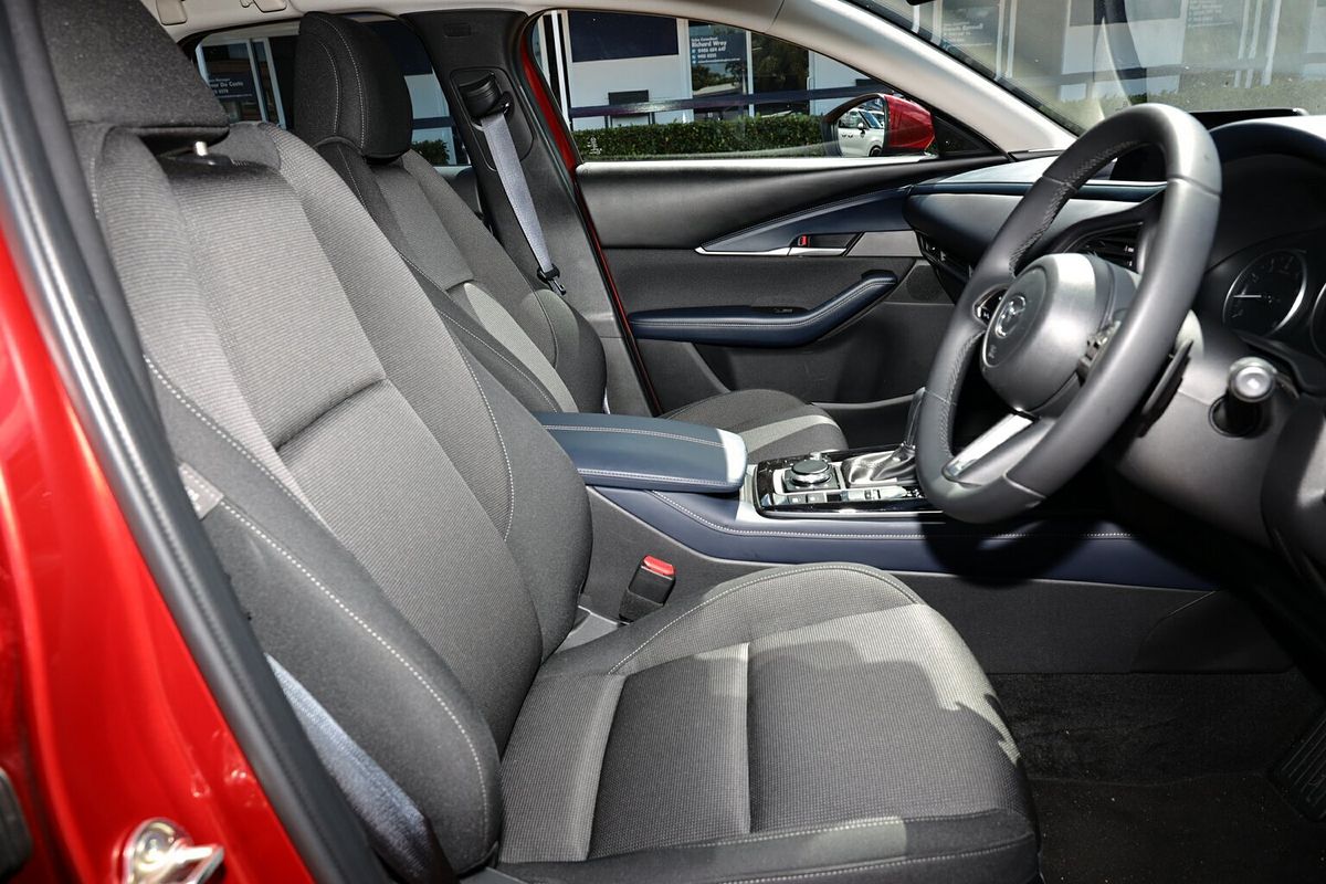 2025 Mazda CX-30 G20 Evolve DM Series