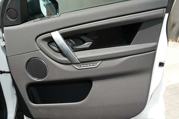 2025 Land Rover Discovery Sport P200 S L550