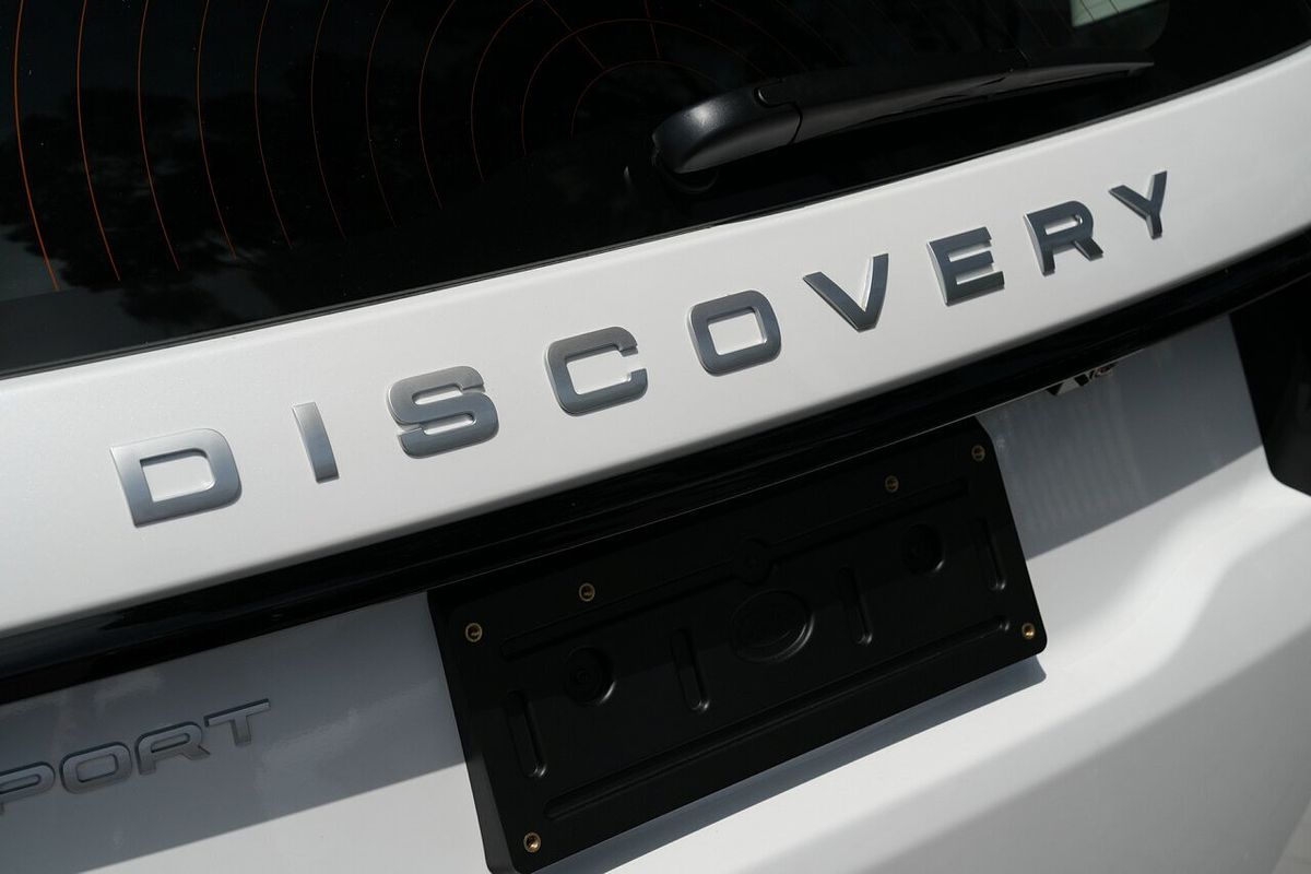 2025 Land Rover Discovery Sport P200 S L550