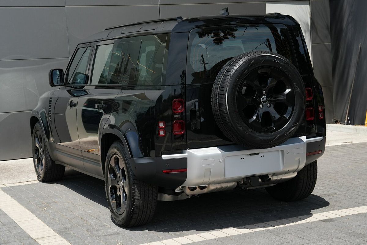 2025 Land Rover Defender 110 D250 S L663