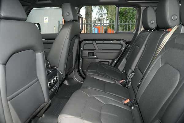 2025 Land Rover Defender 110 D250 S L663