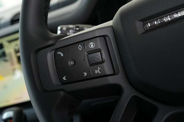 2025 Land Rover Defender 110 D250 S L663