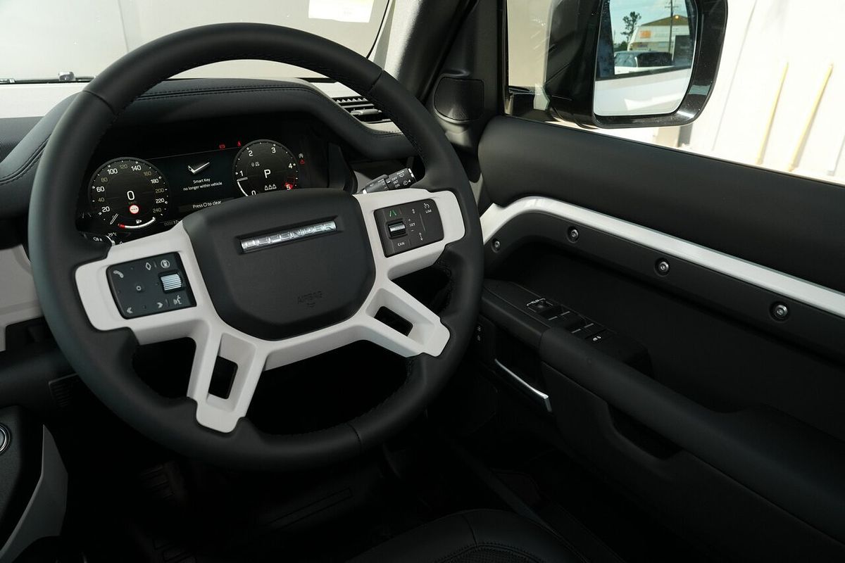 2025 Land Rover Defender 110 D250 S L663