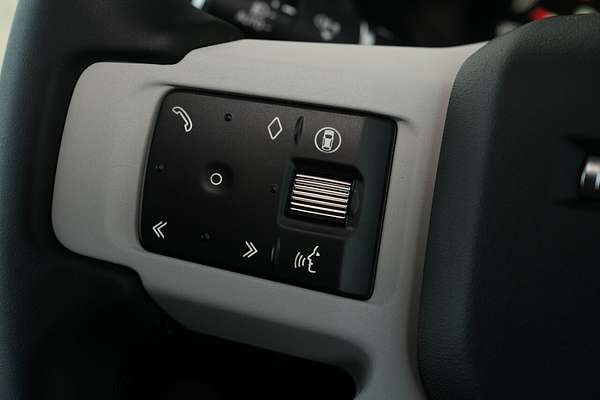 2025 Land Rover Defender 110 D250 S L663