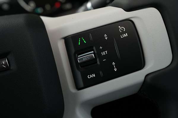 2025 Land Rover Defender 110 D250 S L663